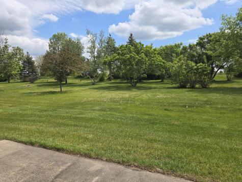 2126 Vierling Drive E Shakopee MN 55379