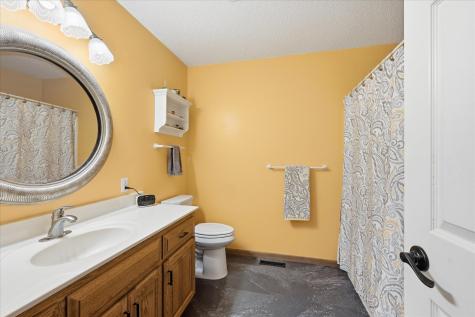 14435 Pineview Drive Becker MN 55308