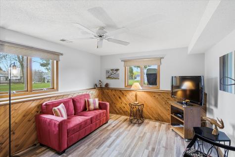 14435 Pineview Drive Becker MN 55308