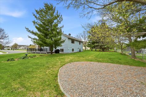 14435 Pineview Drive Becker MN 55308
