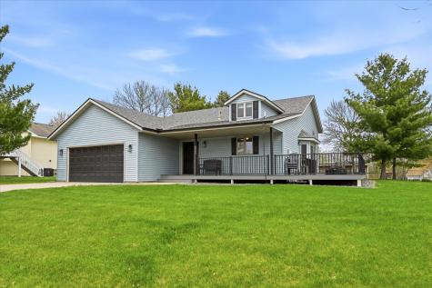 14435 Pineview Drive Becker MN 55308