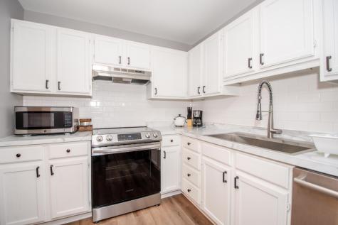 500 County Road B W Roseville MN 55113