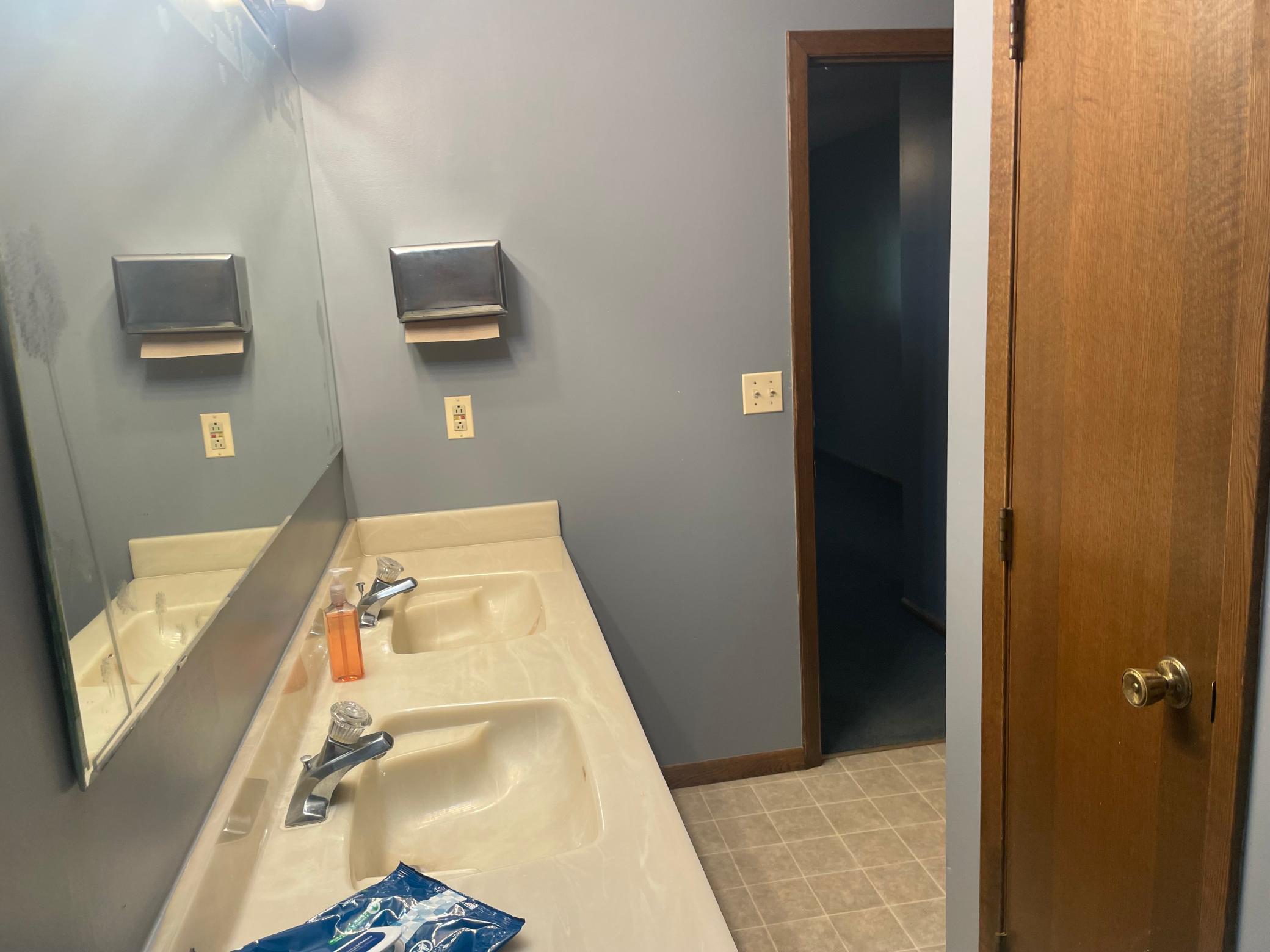 309 Garden Road Albert Lea MN 56007