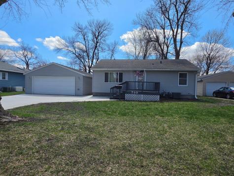 710 6th Street SW Wells MN 56097