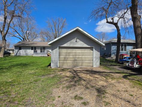 710 6th Street SW Wells MN 56097