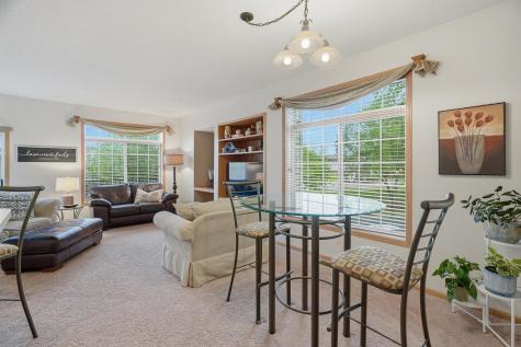 2111 Eagle Trace Lane Woodbury MN 55129