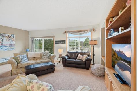 2111 Eagle Trace Lane Woodbury MN 55129