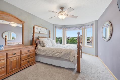 2111 Eagle Trace Lane Woodbury MN 55129