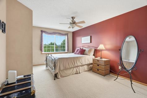 2111 Eagle Trace Lane Woodbury MN 55129
