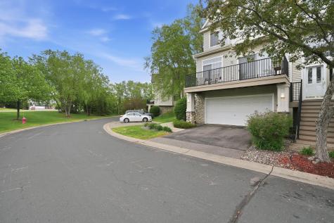 2111 Eagle Trace Lane Woodbury MN 55129
