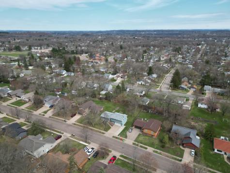 2107 15th Street Eau Claire WI 54703
