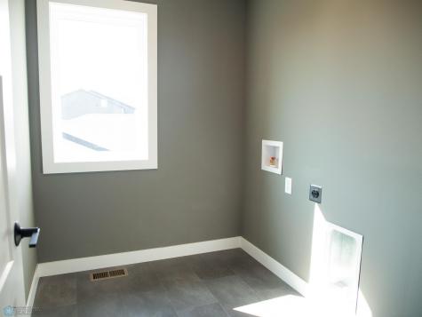 3606 Decorah Way S Fargo ND 58104