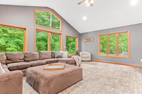 5540 Timber Trail Maple Plain MN 55359