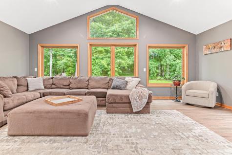 5540 Timber Trail Maple Plain MN 55359