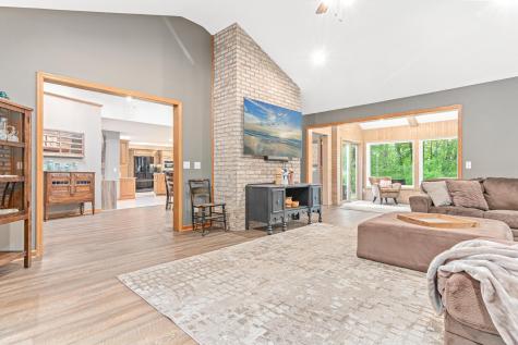 5540 Timber Trail Maple Plain MN 55359