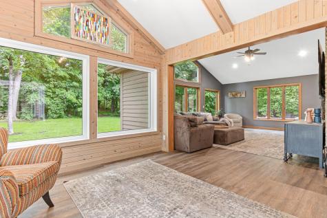 5540 Timber Trail Maple Plain MN 55359