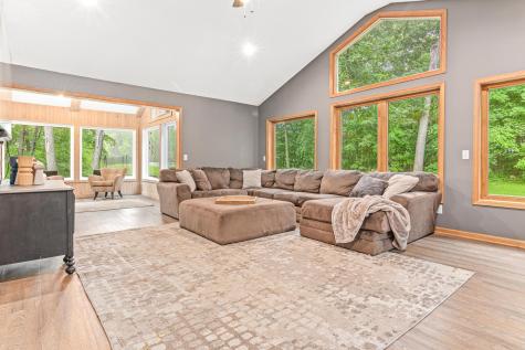 5540 Timber Trail Maple Plain MN 55359