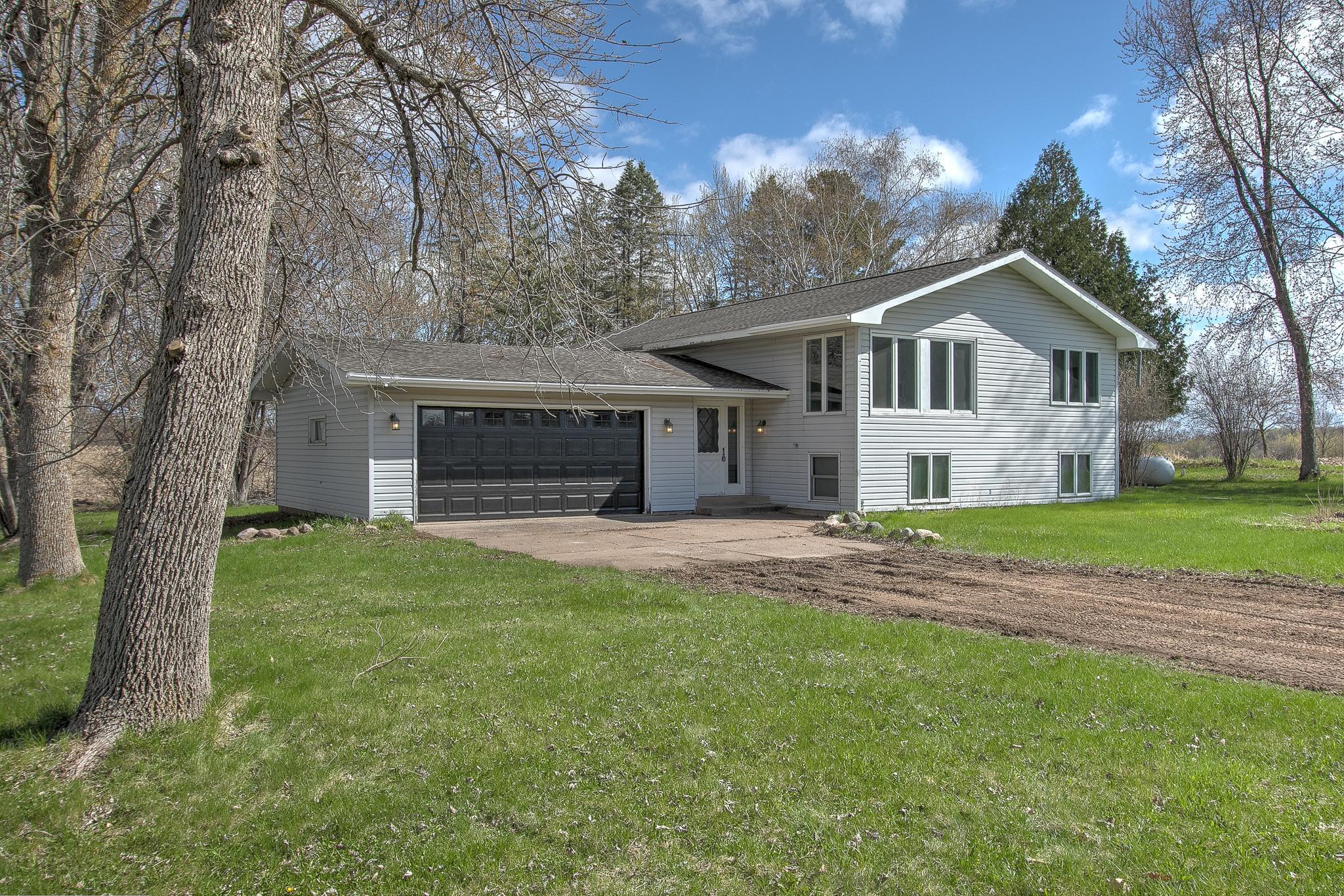 785 401st Avenue NW Stanchfield MN 55080