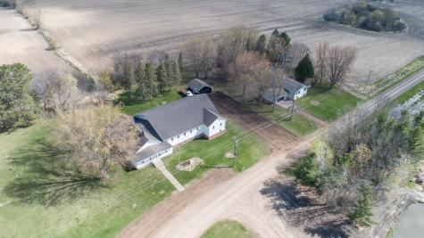 785 401st Avenue NW Stanchfield MN 55080