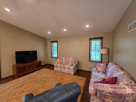 12868 622nd Street Kellogg MN 55945