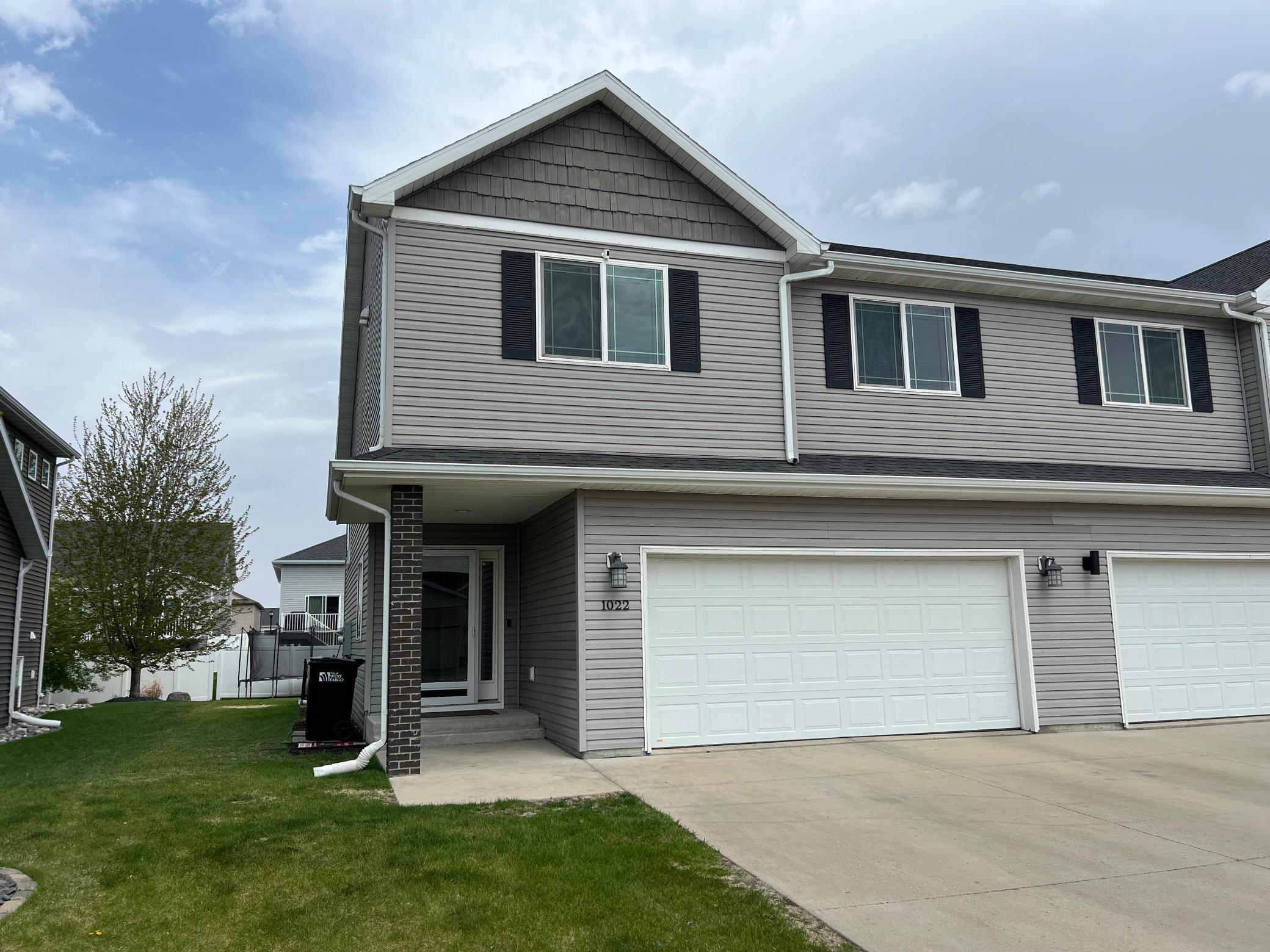 1022 31st Avenue W West Fargo ND 58078