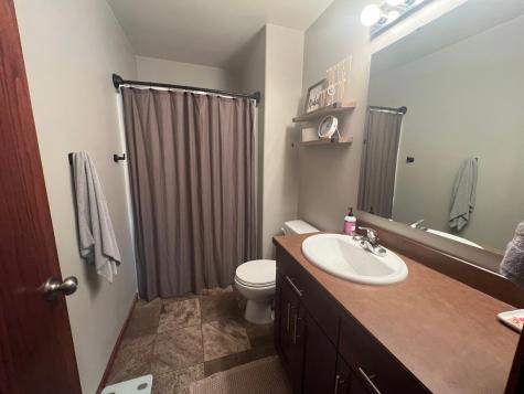 1022 31st Avenue W West Fargo ND 58078