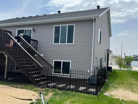 1022 31st Avenue W West Fargo ND 58078