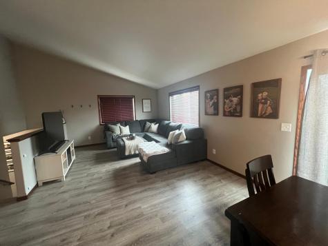 1022 31st Avenue W West Fargo ND 58078