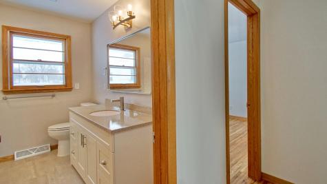 124 Cedar Street SE Mazeppa MN 55956