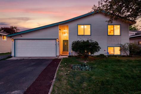 8441 Idaho Avenue N Brooklyn Park MN 55445