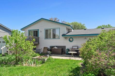 8441 Idaho Avenue N Brooklyn Park MN 55445