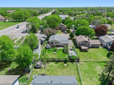 8441 Idaho Avenue N Brooklyn Park MN 55445