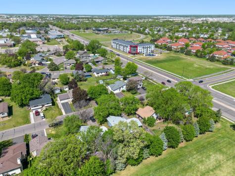 8441 Idaho Avenue N Brooklyn Park MN 55445