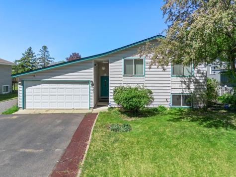8441 Idaho Avenue N Brooklyn Park MN 55445