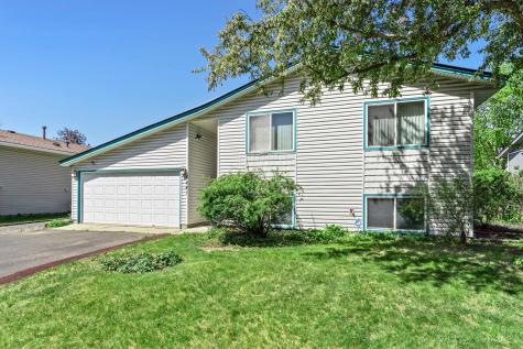 8441 Idaho Avenue N Brooklyn Park MN 55445