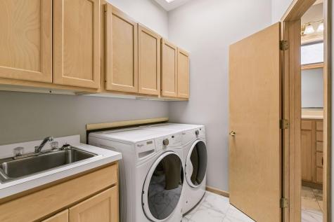 11830 Bren Road Hopkins MN 55343