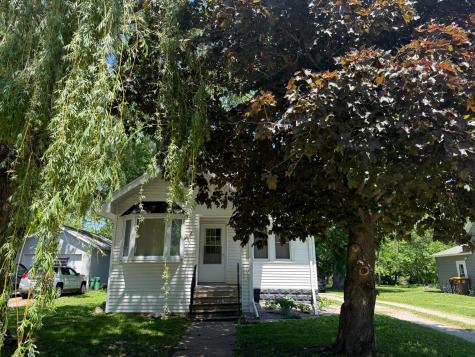 211 2nd Street SE New Richland MN 56072