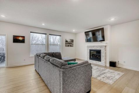 7048 205th Street W Lakeville MN 55044