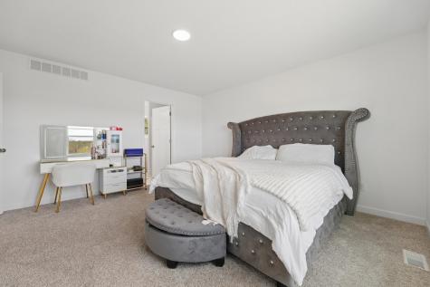 8898 Foust Lane Rockford MN 55373