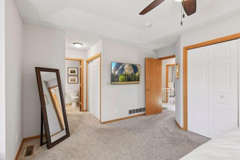 5220 Yorktown Lane N Plymouth MN 55442