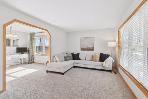 5220 Yorktown Lane N Plymouth MN 55442