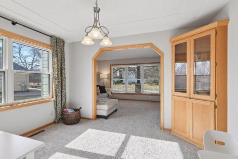 5220 Yorktown Lane N Plymouth MN 55442
