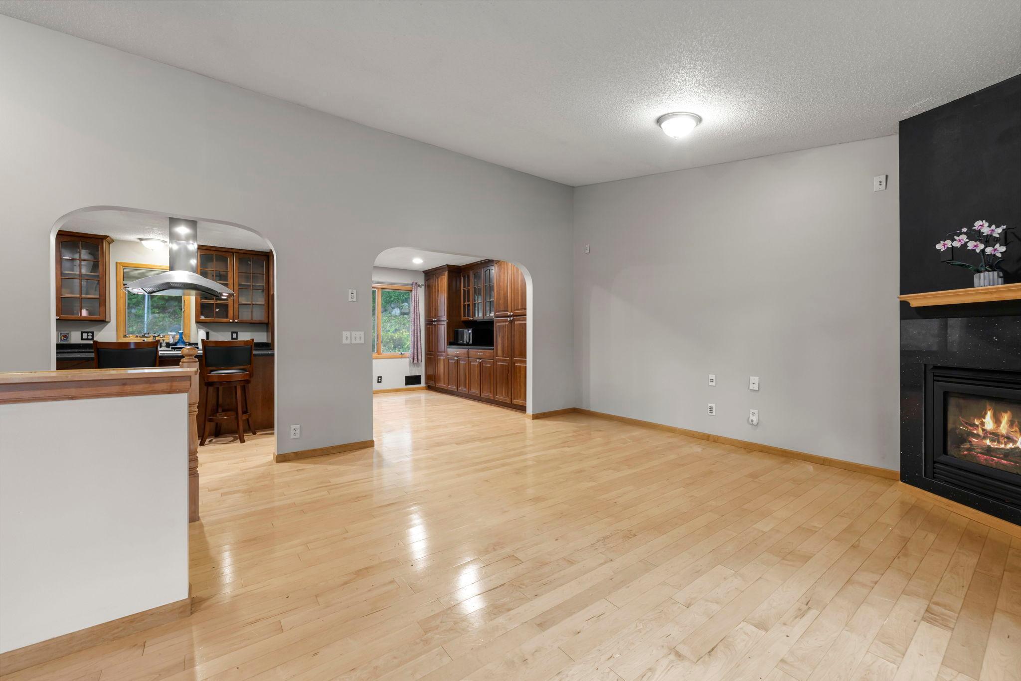 101 Hidden Meadow Court Apple Valley MN 55124