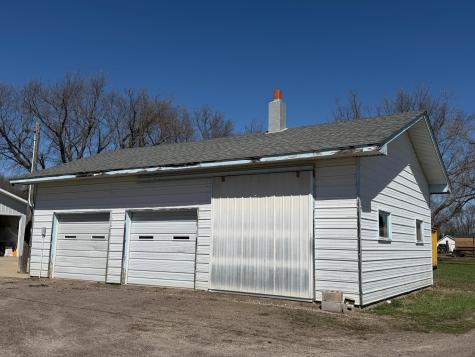 107 3rd Avenue Bellingham MN 56212