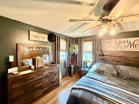 32185 290th Street Worthington MN 56187