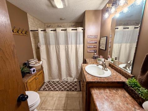 32185 290th Street Worthington MN 56187