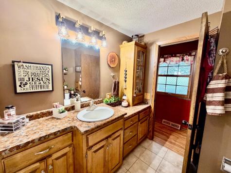 32185 290th Street Worthington MN 56187