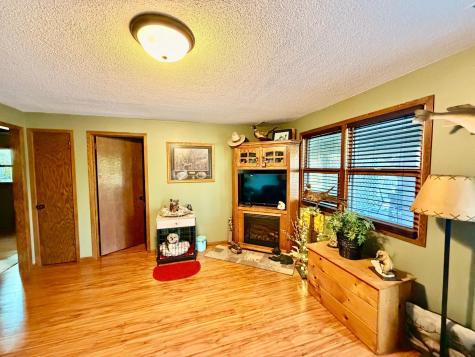 32185 290th Street Worthington MN 56187