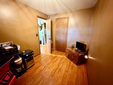 32185 290th Street Worthington MN 56187