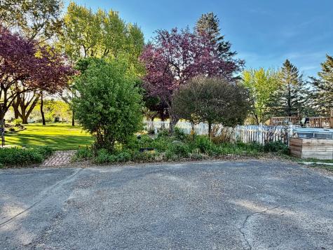 32185 290th Street Worthington MN 56187